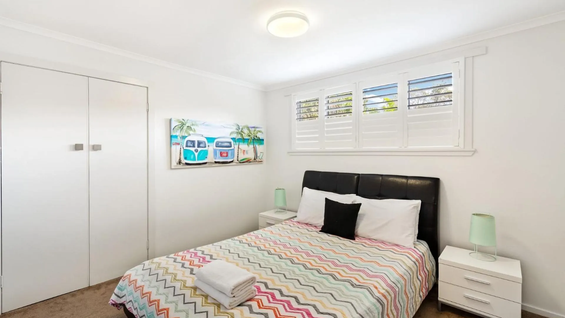4 Bedroom Home On Canal Mooloolaba Australia